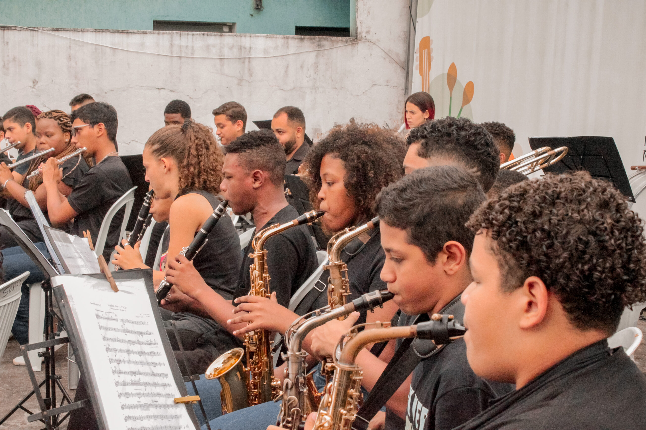 Grupos musicais estudantis